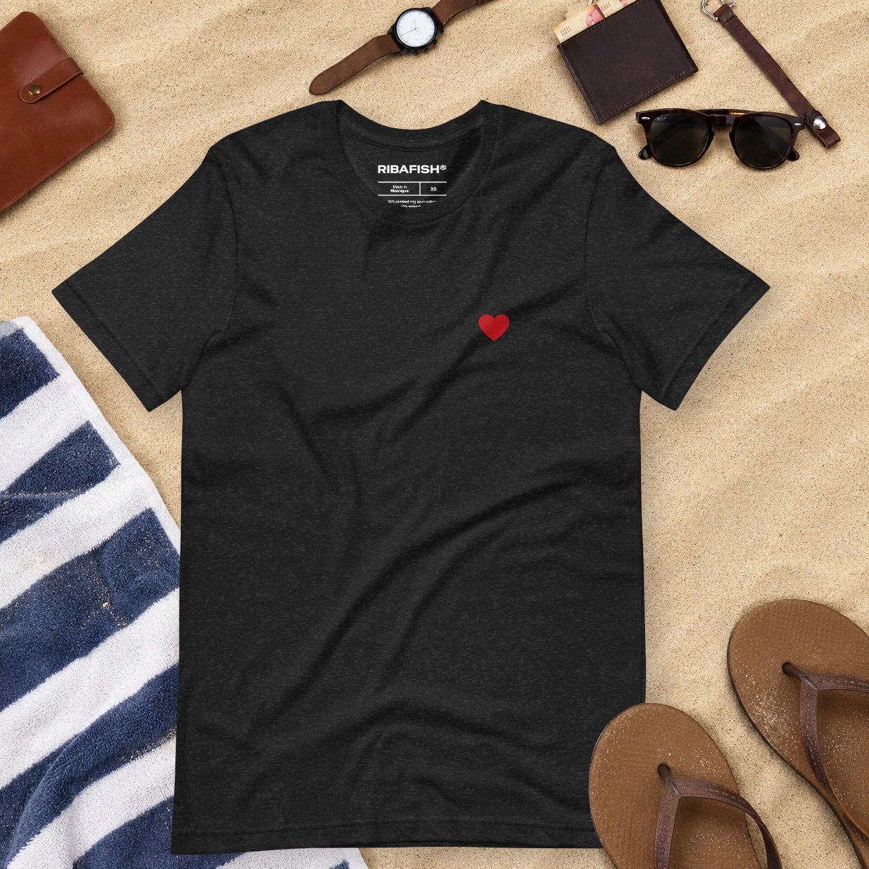 Heart / Unisex t-shirt / Black