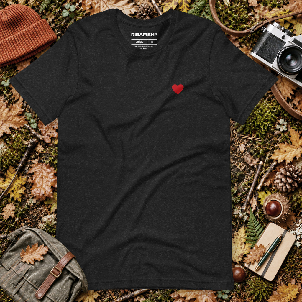 Heart / Unisex t-shirt / Black Heather